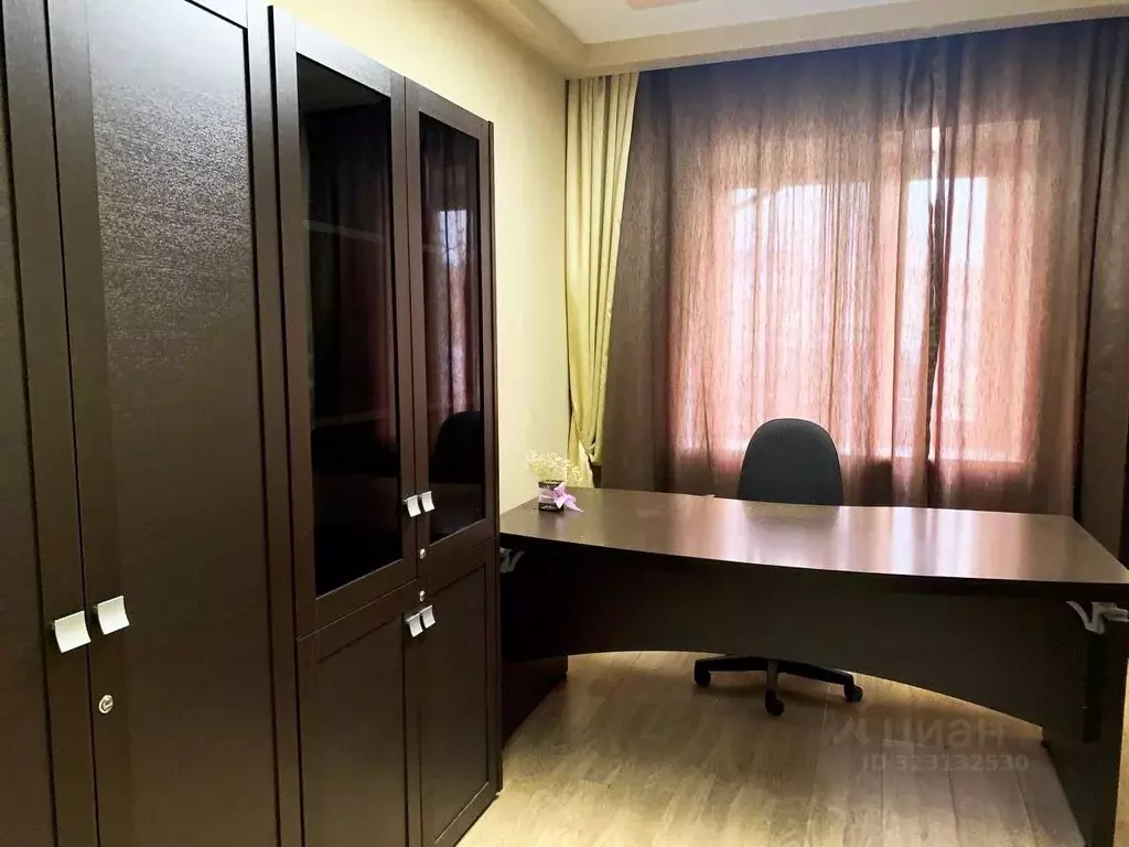 Офис в Ханты-Мансийский АО, Сургут ул. 30 лет Победы, 62 (145 м) - Фото 2