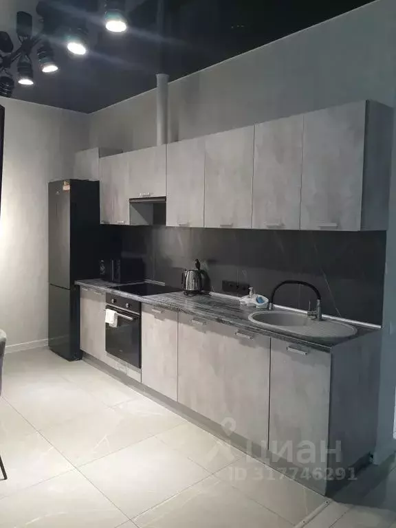3-к кв. Крым, Симферополь ул. Фрунзе, 41А (80.0 м) - Фото 1
