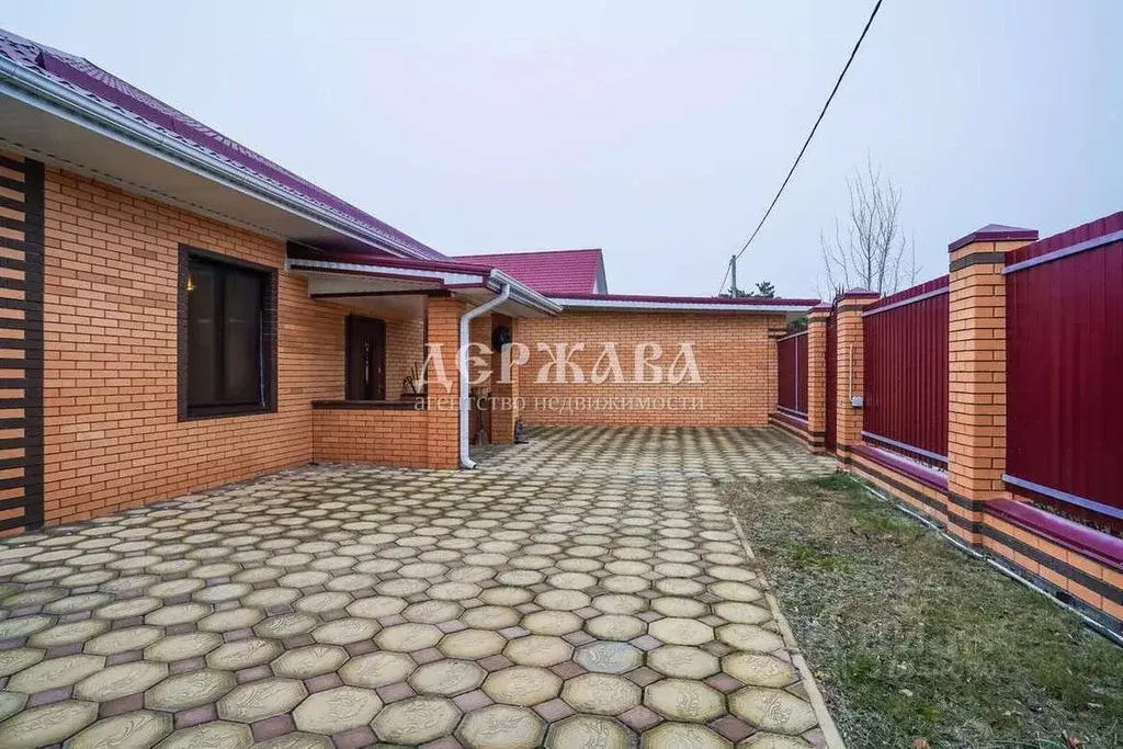 Коттедж в Белгородская область, Старый Оскол Дубрава мкр, 1 кв-л,  ... - Фото 1