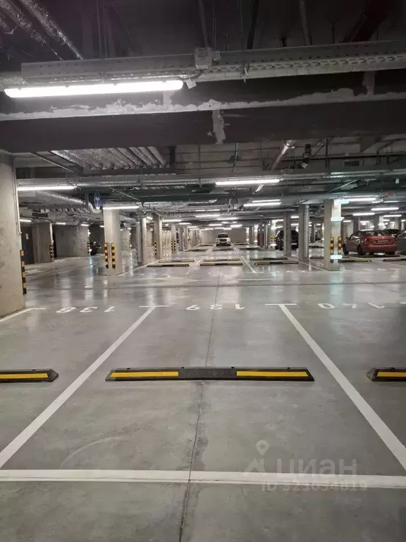 Гараж в Москва Производственная ул., 17 (13 м) - Фото 1