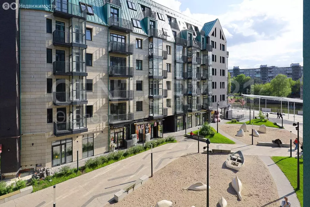 3-комнатная квартира: Калининград, Октябрьская улица, 12 (120 м) - Фото 0