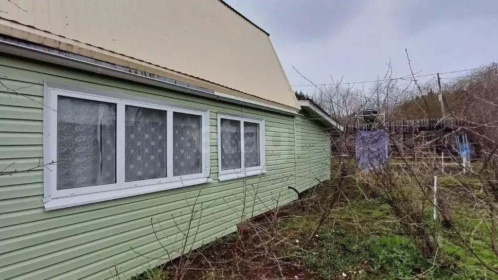 Дом в Пермский край, Нытвенский муниципальный округ, Строитель-1 ... - Фото 1