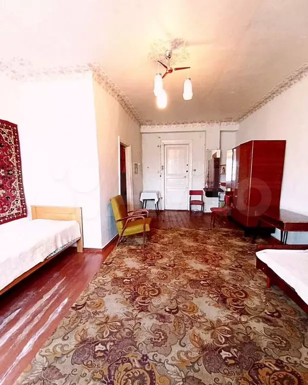 Комната 24 м в 5-к., 4/4 эт. - Фото 1
