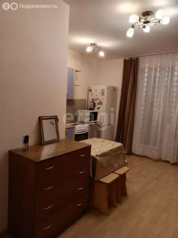 Квартира-студия: Челябинск, улица Александра Шмакова, 10 (24 м) - Фото 1