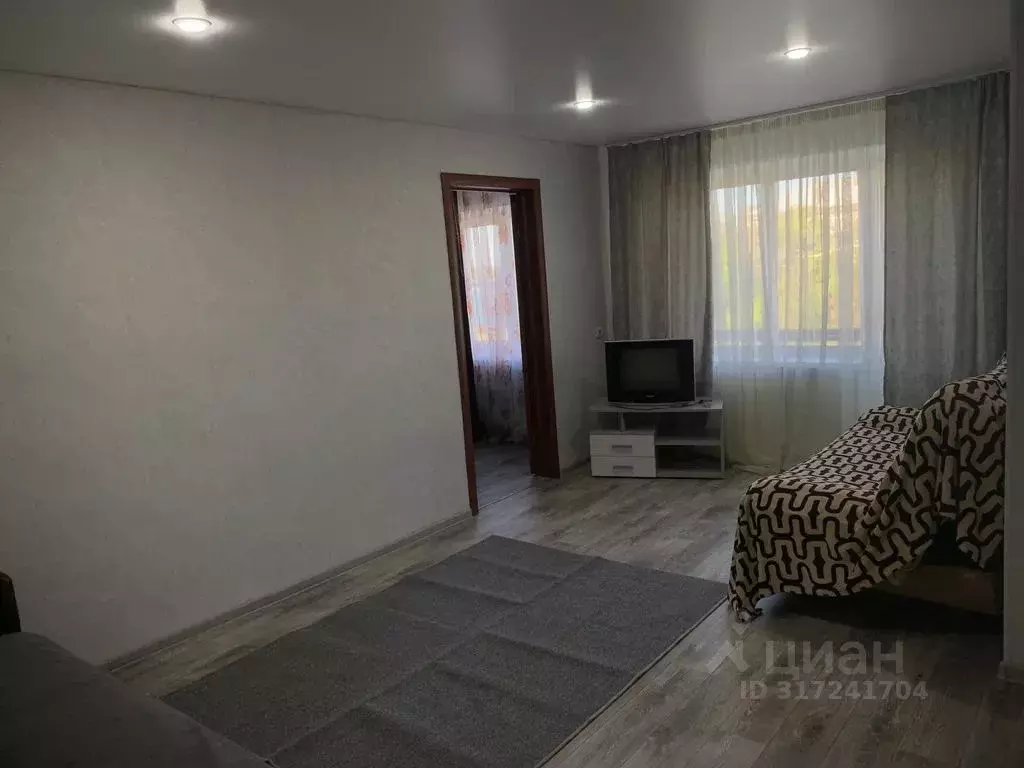 2-к кв. Оренбургская область, Соль-Илецк Вокзальная ул., 83 (50.0 м) - Фото 0