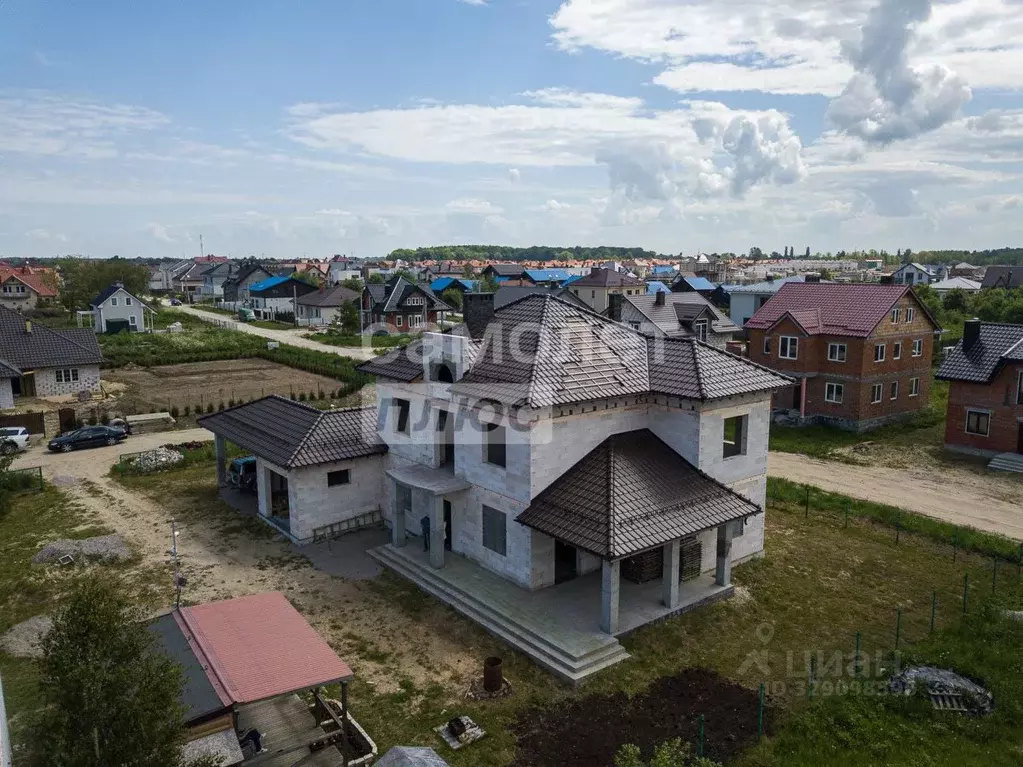 Дом в Калининградская область, Зеленоградск ул. Калиновая (286 м) - Фото 1