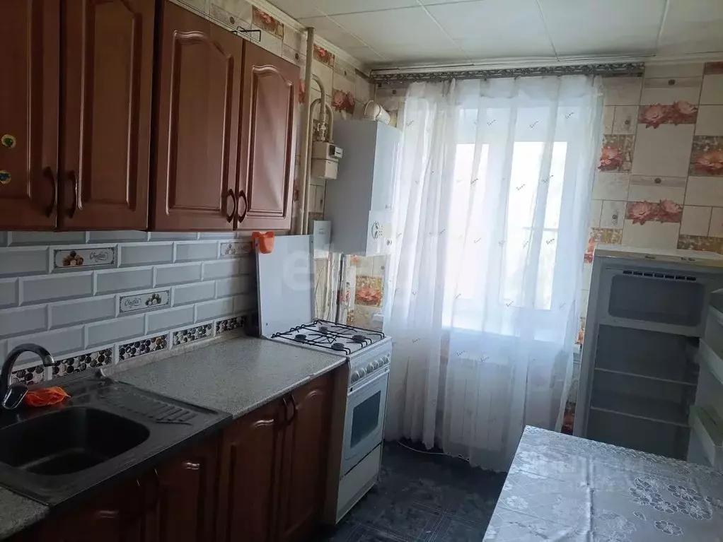 2-к кв. Тульская область, Богородицк ул. Володарского, 22 (60.1 м) - Фото 2