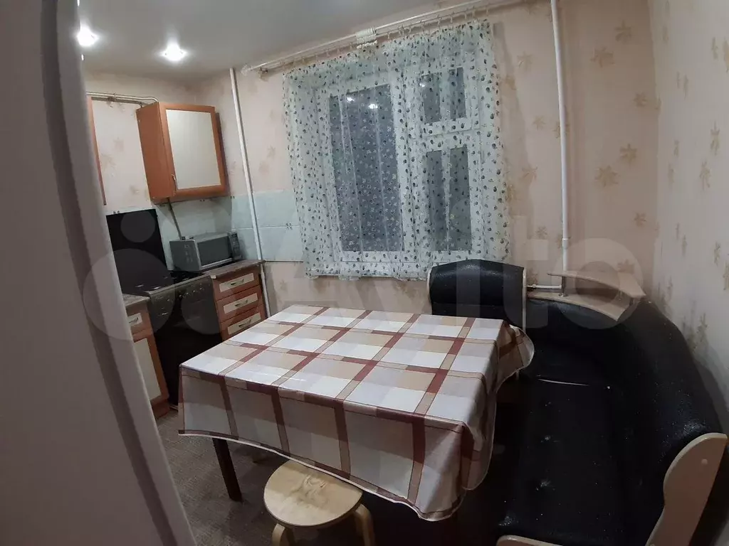 1-к. квартира, 40 м, 1/9 эт. - Фото 1