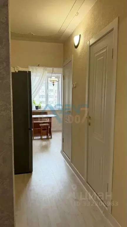 3-к кв. Белгородская область, Белгород ул. Буденного, 15 (70.3 м) - Фото 2