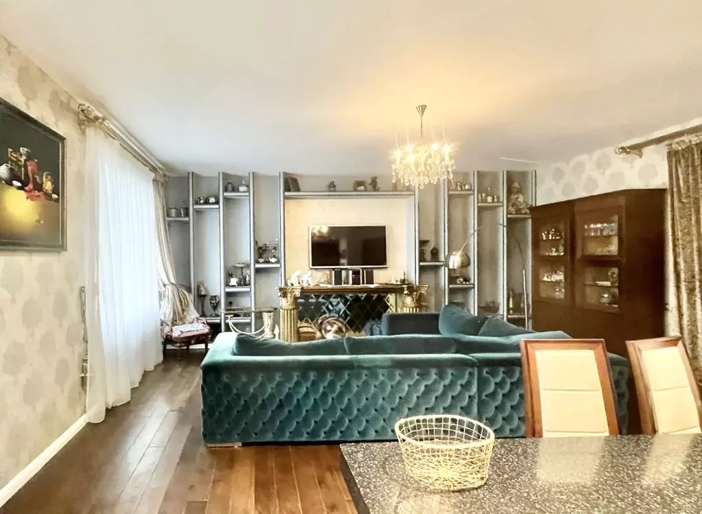 3-к кв. Санкт-Петербург ул. Глухая Зеленина, 2 (129.4 м) - Фото 1