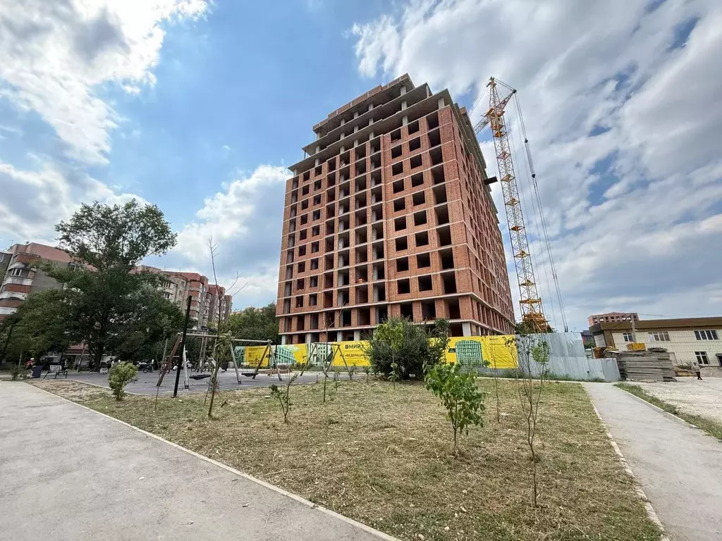 1-к кв. Кабардино-Балкария, Нальчик ул. Тарчокова (51.66 м) - Фото 1