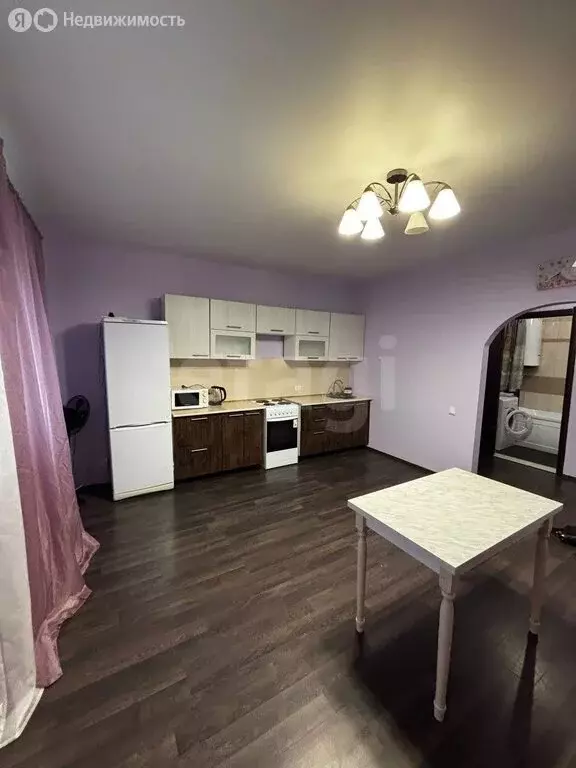 1-комнатная квартира: Тюмень, улица Николая Зелинского, 3 (49 м) - Фото 2