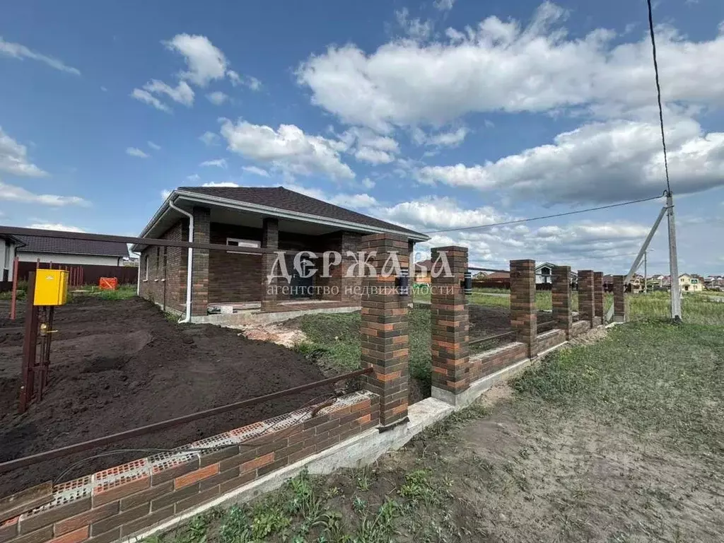 Коттедж в Белгородская область, Старый Оскол Пролески мкр,  (115 м) - Фото 1