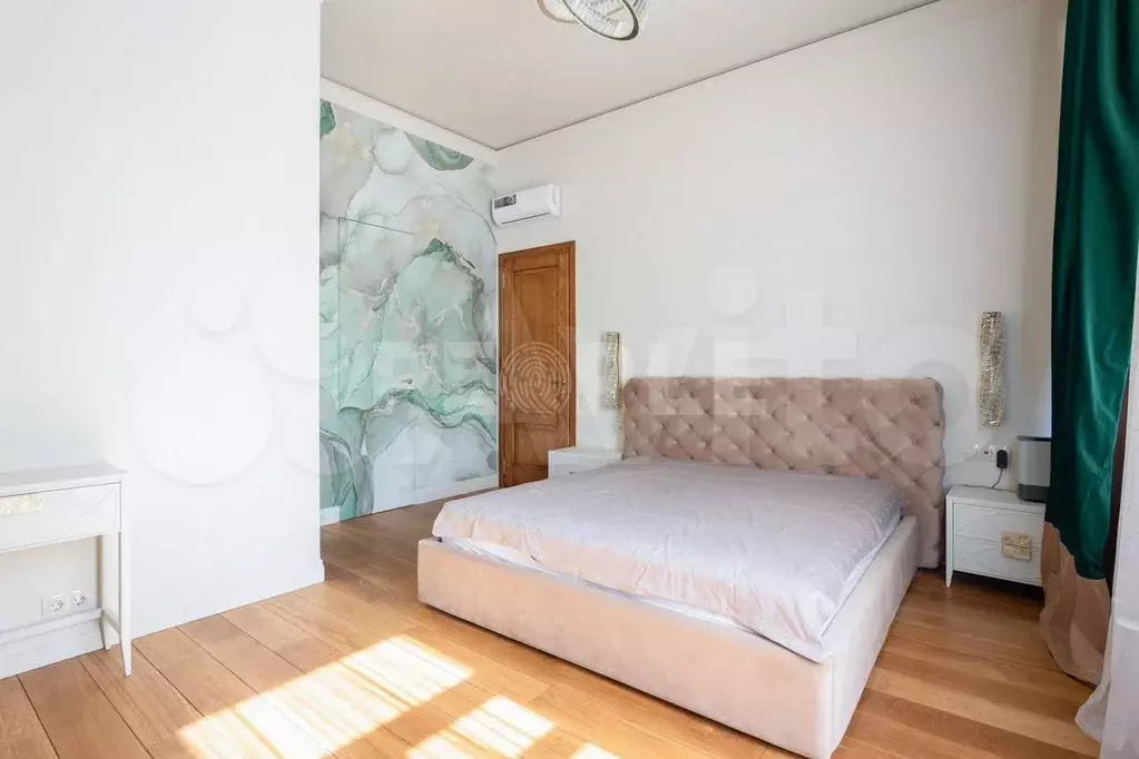 4-к. квартира, 161 м, 3/5 эт. - Фото 0