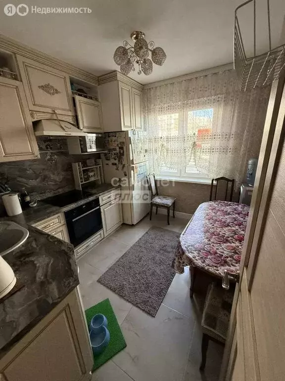 2-комнатная квартира: Челябинск, улица Братьев Кашириных, 97 (52.4 м) - Фото 2