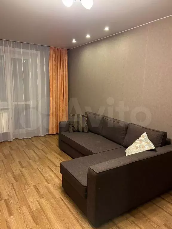 2-к. квартира, 56,2 м, 7/10 эт. - Фото 0