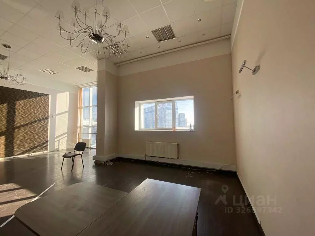 Помещение свободного назначения в Тульская область, Тула Новопарковая ... - Фото 1