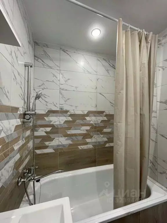 2-к кв. Башкортостан, Уфа ул. Конституции, 5/2 (44.0 м) - Фото 2