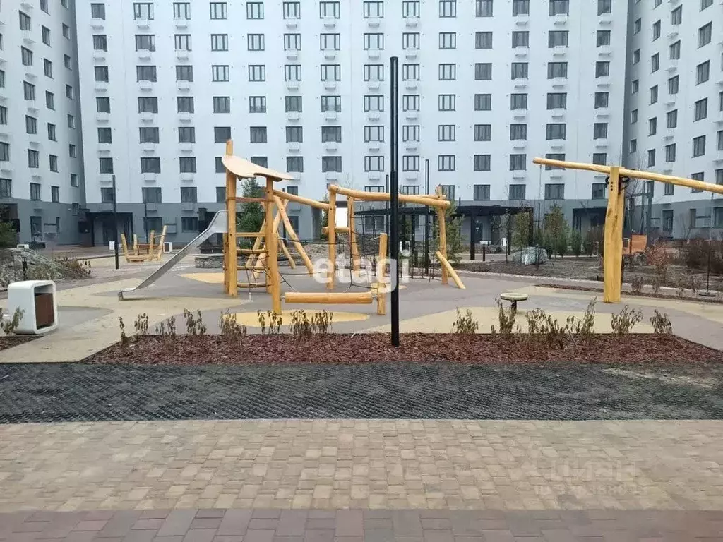 1-к кв. Тюменская область, Тюмень Новгородская ул., 22 (38.5 м) - Фото 1