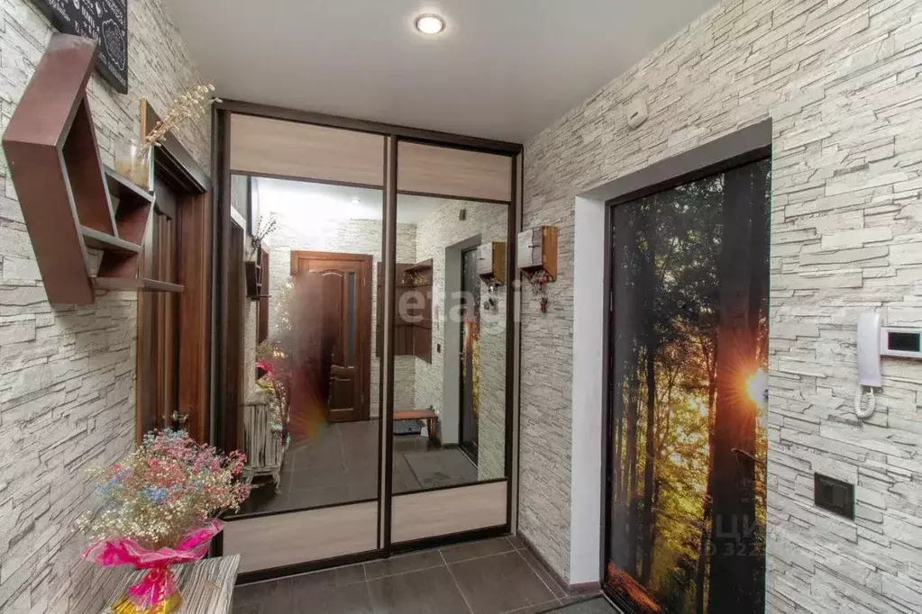 1-к кв. Тюменская область, Тюмень Мелиораторов мкр, ул. Голышева, 10 ... - Фото 1