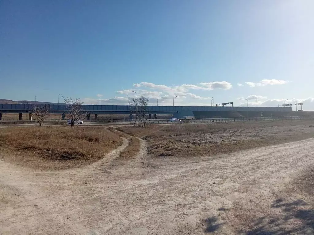 Участок в Крым, Бахчисарайский район, с. Железнодорожное ул. Дружбы, ... - Фото 0