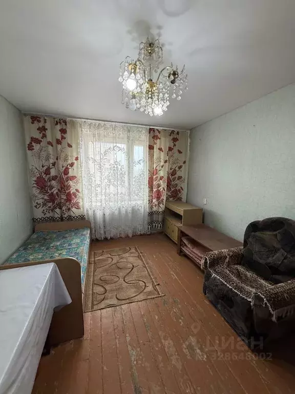 Комната Татарстан, Набережные Челны просп. Мусы Джалиля, 48 (12.1 м) - Фото 1