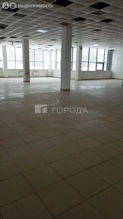 Торговая площадь (680 м) - Фото 2