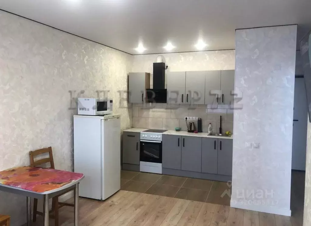 1-к кв. Тюменская область, Тюмень Харьковская ул., 72А (40.0 м) - Фото 1