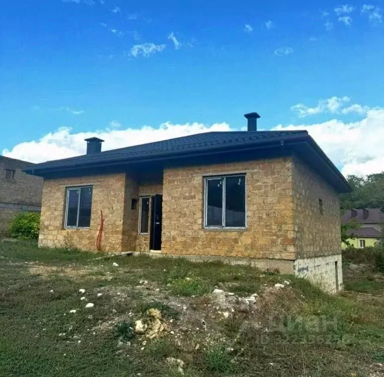 Дом в Крым, Симферопольский район, Перовское с/пос, Лесное ТСН ул. ... - Фото 2