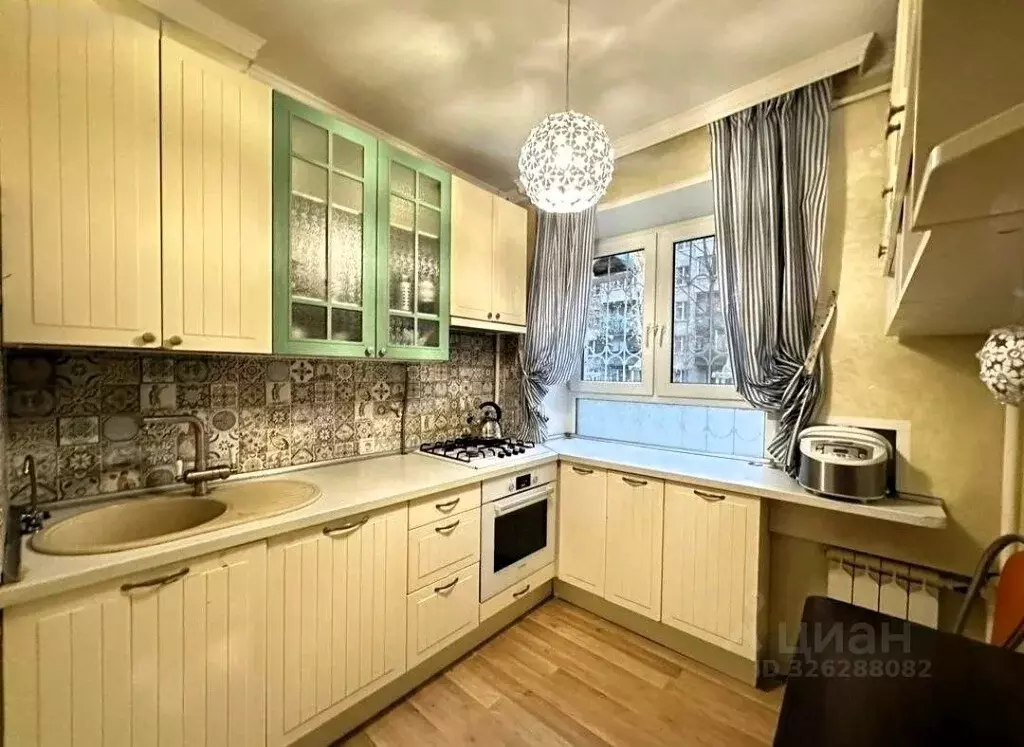 2-к кв. Московская область, Реутов Советская ул., 26 (44.0 м) - Фото 1