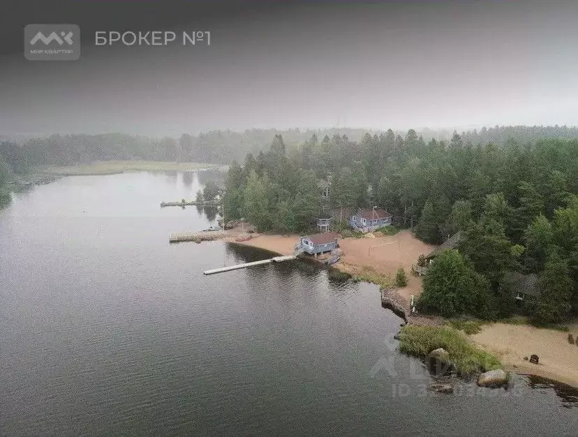 Дом в Ленинградская область, Выборгский район, Советское городское ... - Фото 2