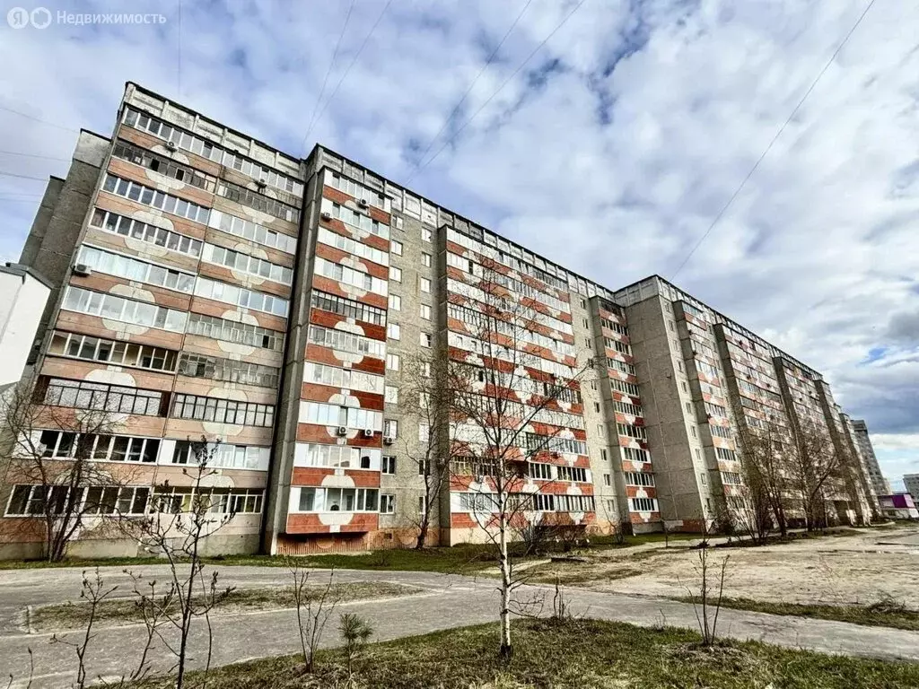 3-комнатная квартира: Йошкар-Ола, улица Воинов-Интернационалистов, 22А ... - Фото 1