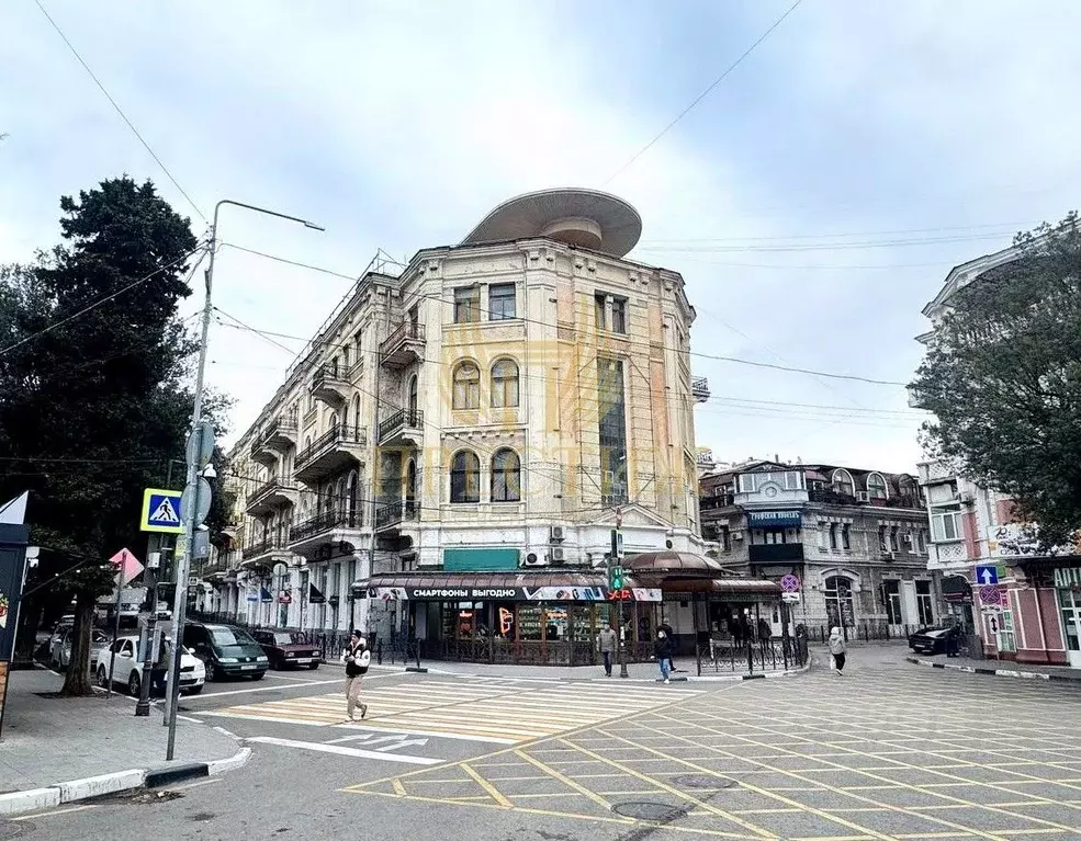 Торговая площадь в Крым, Ялта ул. Московская, 1/6 (205 м) - Фото 1