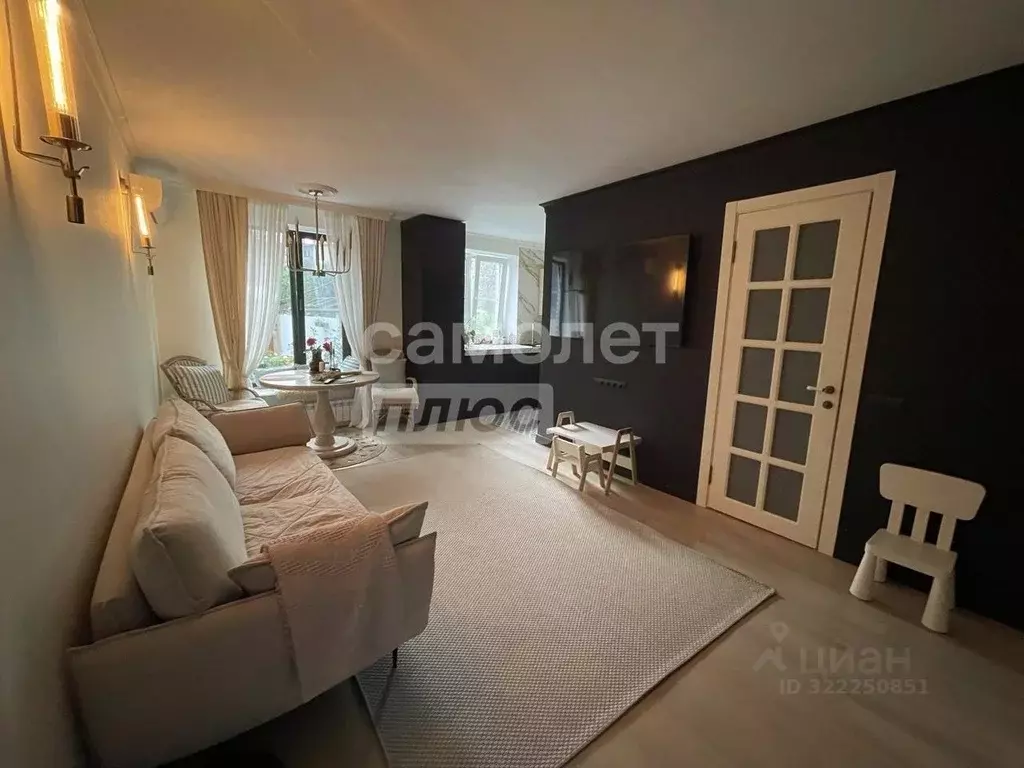 Таунхаус в Курская область, Курский район, Лебяженский сельсовет, пос. ... - Фото 1