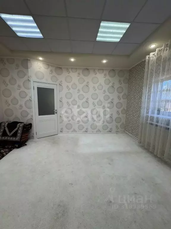 Гараж в Ханты-Мансийский АО, Ханты-Мансийск ул. Гагарина, 89А (150 м) - Фото 0