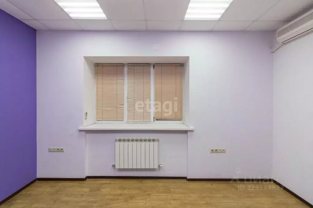 Офис в Тюменская область, Тюмень ул. Грибоедова, 13к3 (136 м) - Фото 2