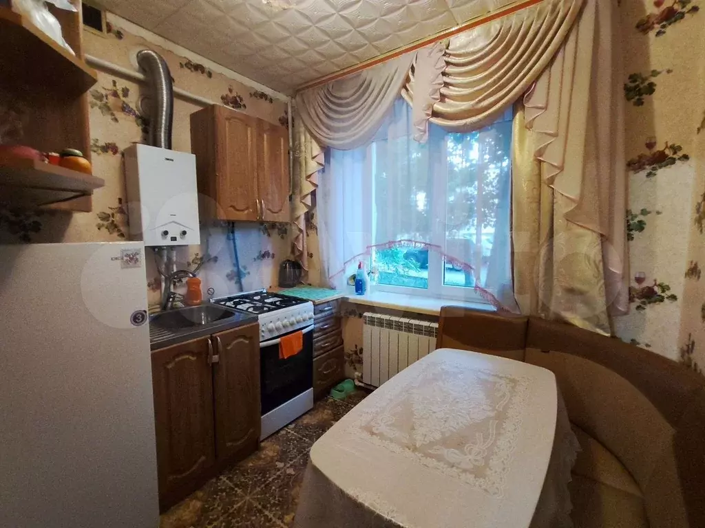 2-к. квартира, 42 м, 1/5 эт. - Фото 0