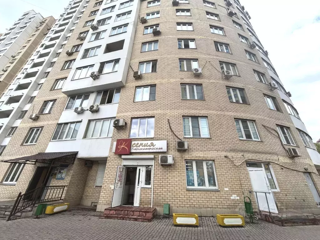 Помещение свободного назначения в Московская область, Реутов ул. ... - Фото 1