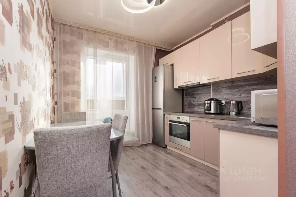 2-к кв. Новосибирская область, Новосибирск ул. Петухова, 12/6 (50.2 м) - Фото 1