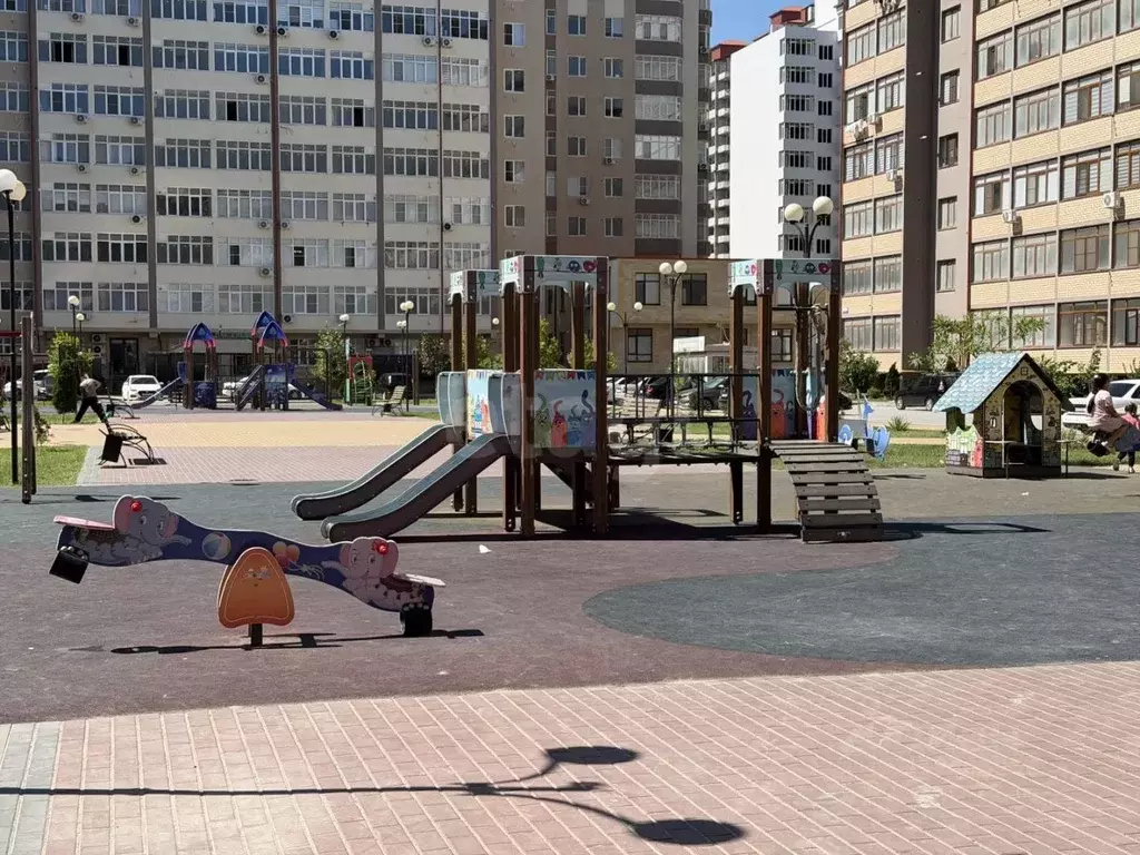 1-к кв. Дагестан, Каспийск ул. Зейнудина Батманова, 14А (48.6 м) - Фото 1