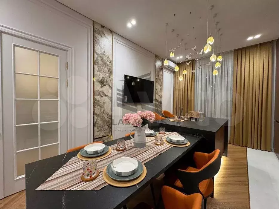 4-к. квартира, 140 м, 7/8 эт. - Фото 1