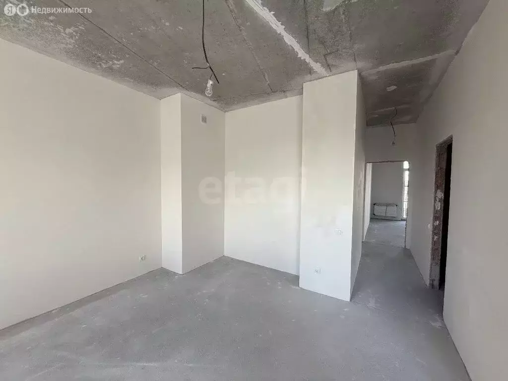 3-комнатная квартира: Калининград, Октябрьская улица, 12 (123.2 м) - Фото 0