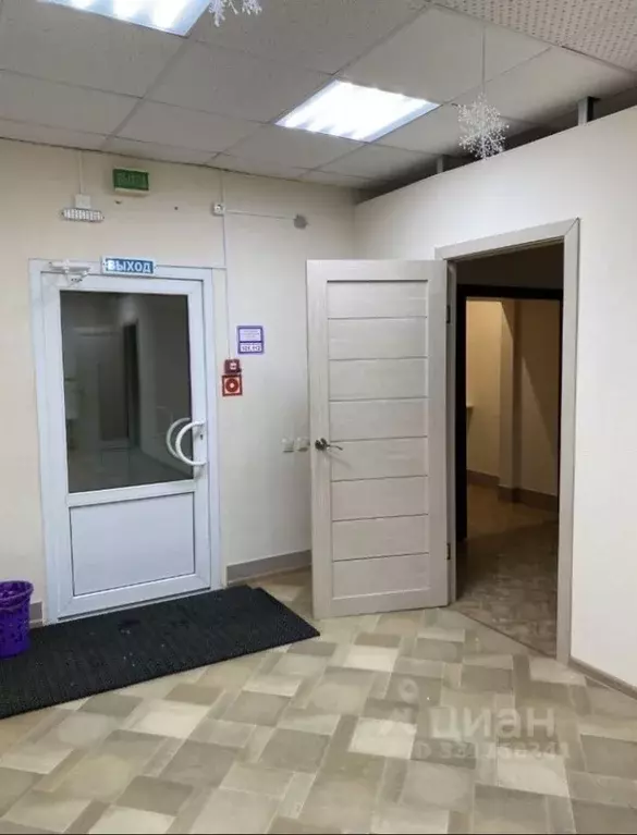 Помещение свободного назначения в Коми, Сыктывкар Интернациональная ... - Фото 2