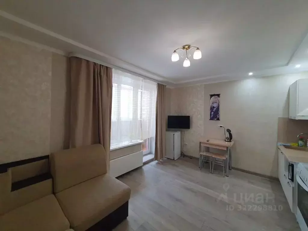 Студия Тюменская область, Тобольск 15-й мкр, 37 (28.0 м) - Фото 1