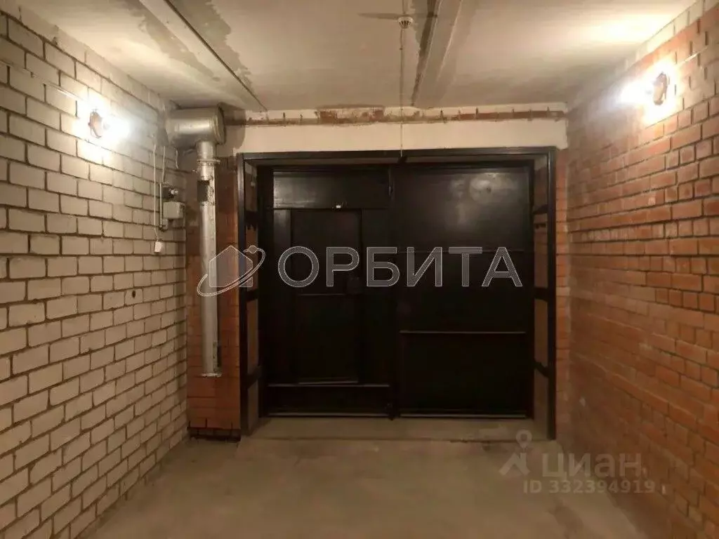 Гараж в Тюменская область, Тюмень ул. Мельникайте, 126с2 (16 м) - Фото 1