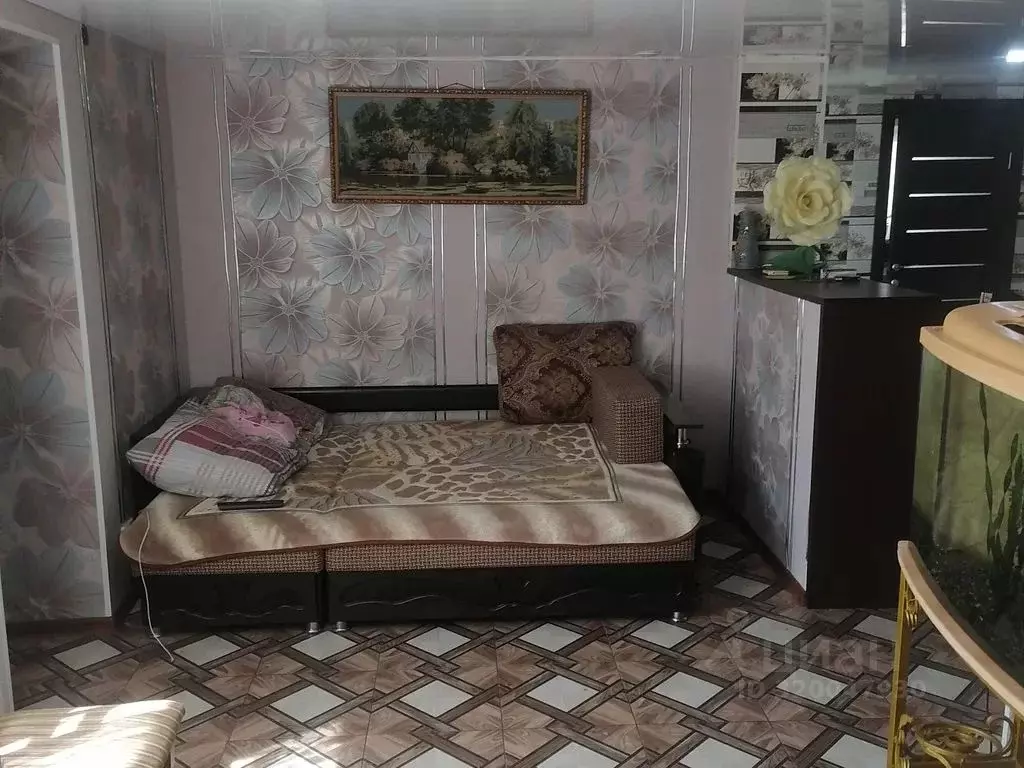 Дом в Ростовская область, Миллерово ул. Пархоменко, 92 (50 м) - Фото 0