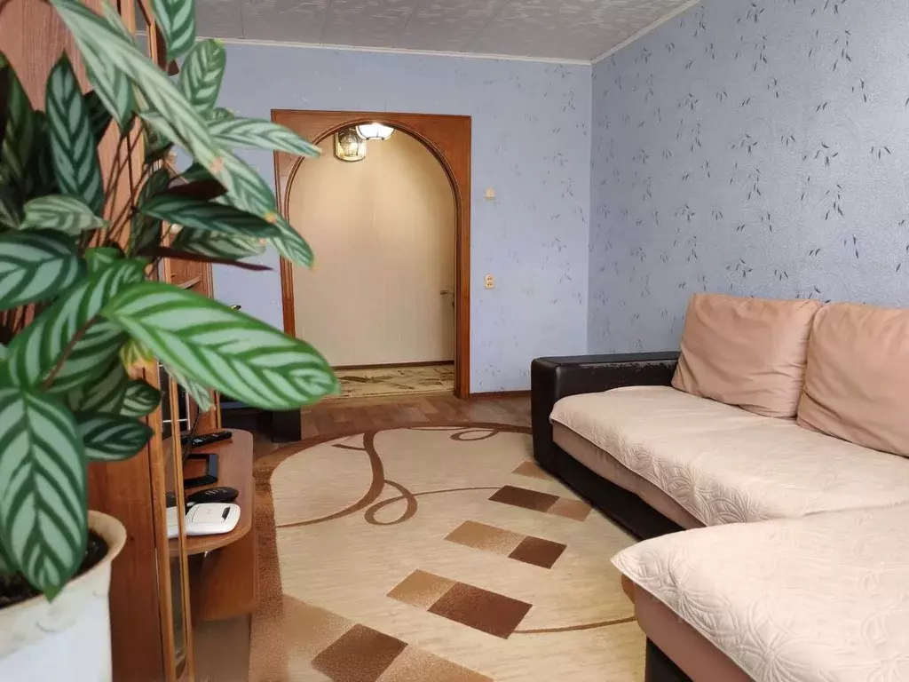 3-к кв. Самарская область, Тольятти ул. Автостроителей, 59 (68.0 м) - Фото 0