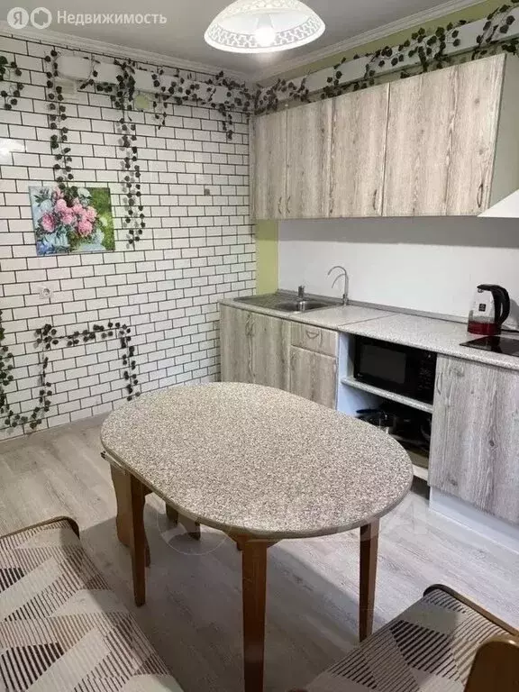 3-комнатная квартира: Тюмень, Харьковская улица, 57к2 (83.5 м) - Фото 1