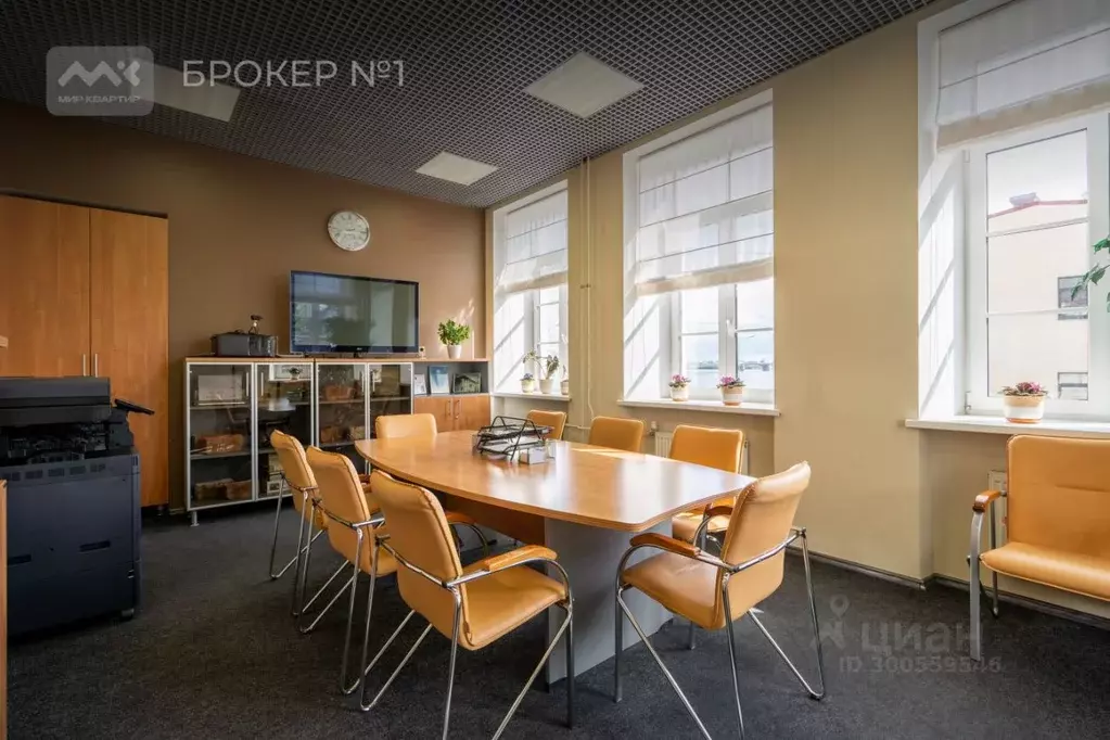 Офис в Санкт-Петербург Синопская наб., 66-68-70Б (1712 м) - Фото 2