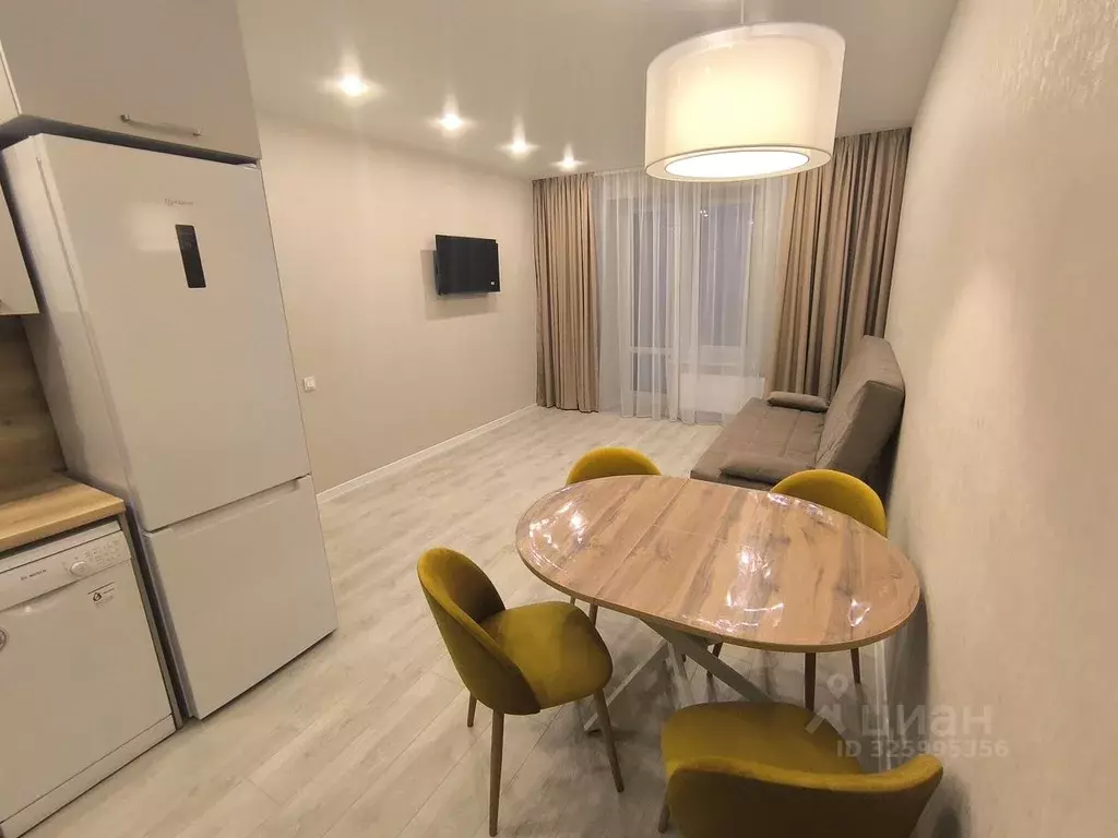 1-к кв. Коми, Сыктывкар Октябрьский просп., 139 (40.0 м) - Фото 1